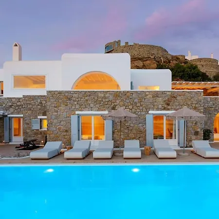 Kymothea, Agios Lazaros Villa